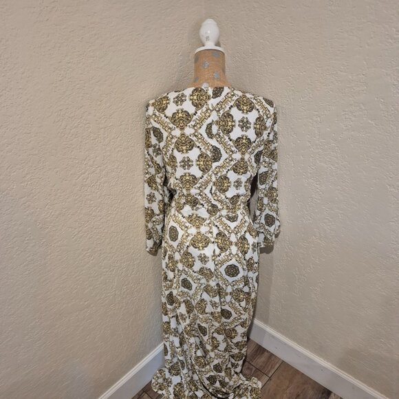 NWT Long Medallion High Low With Tie - Picture 5 of 5